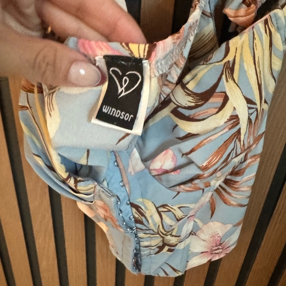 Windsor Tropical Floral Corset Top - Picture 4 of 5